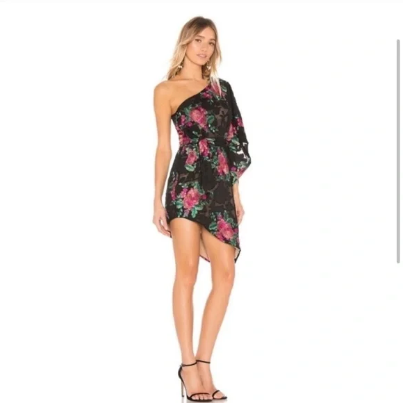 Michael Costello x REVOLVE Sasha Mini Dress in Fuchsia Floral 🌺 - Picture 4 of 13